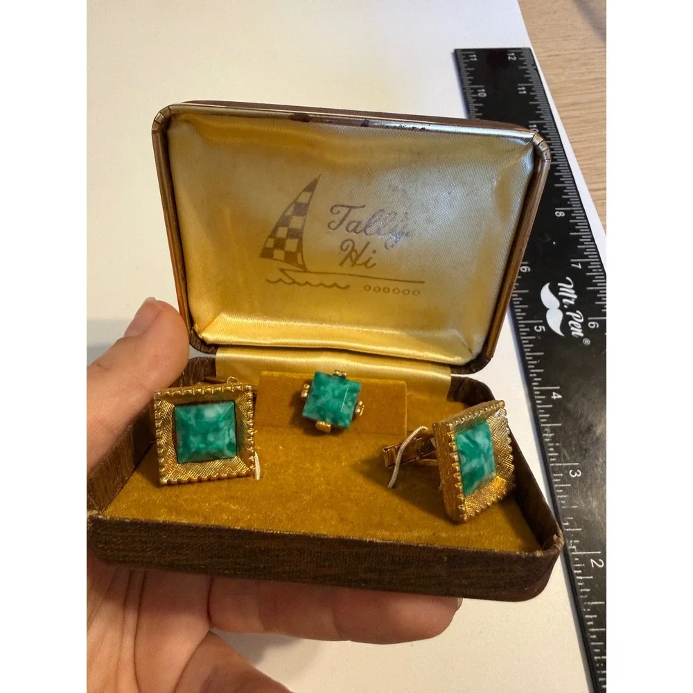 Vintage Tally Hi Cufflink and Tie Tack Set Green Marbled Gold Tone Square Boxed